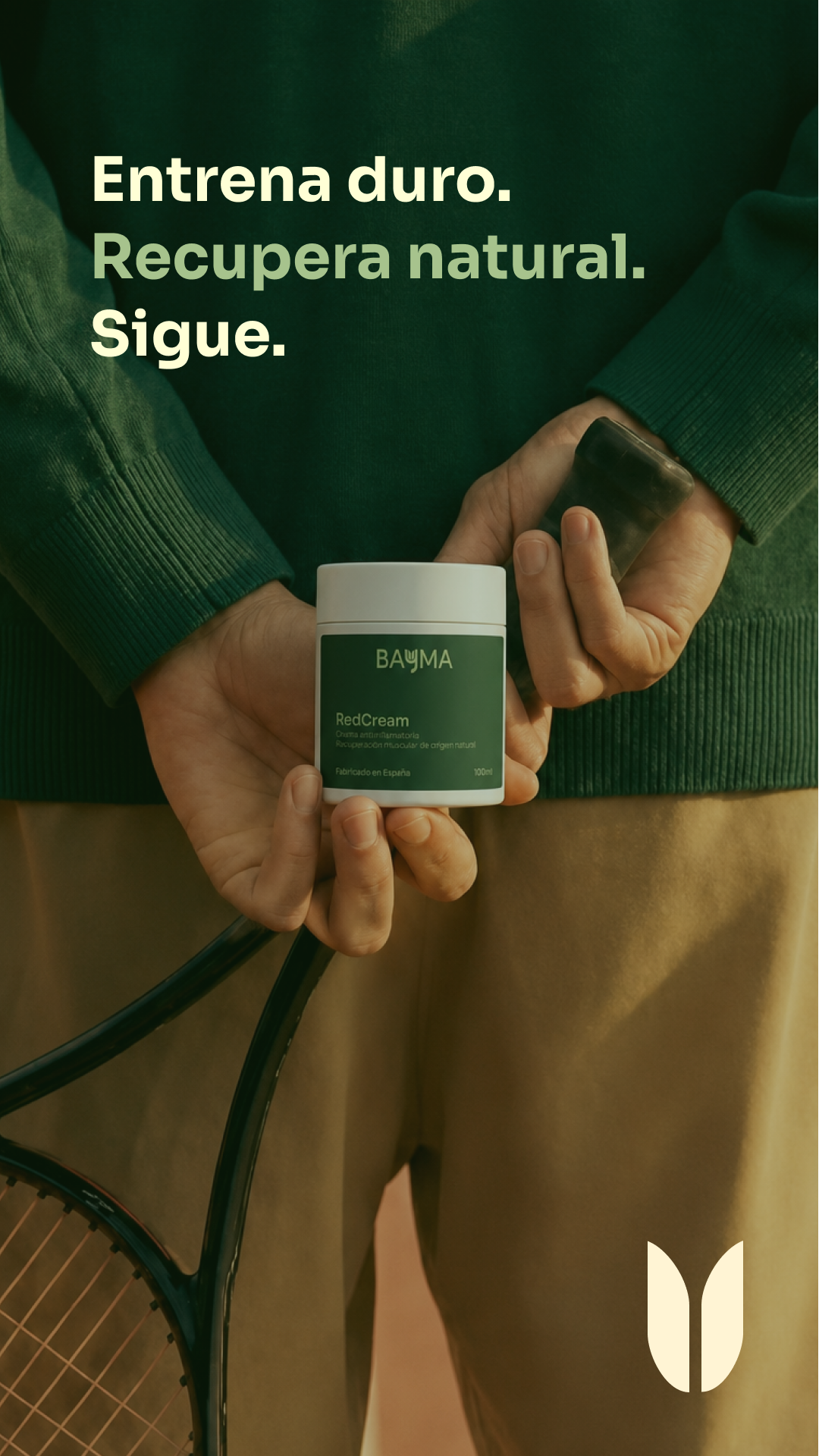Anuncio digital de BAYMA con envase de crema verde y mensaje sobre entrenamiento y recuperación