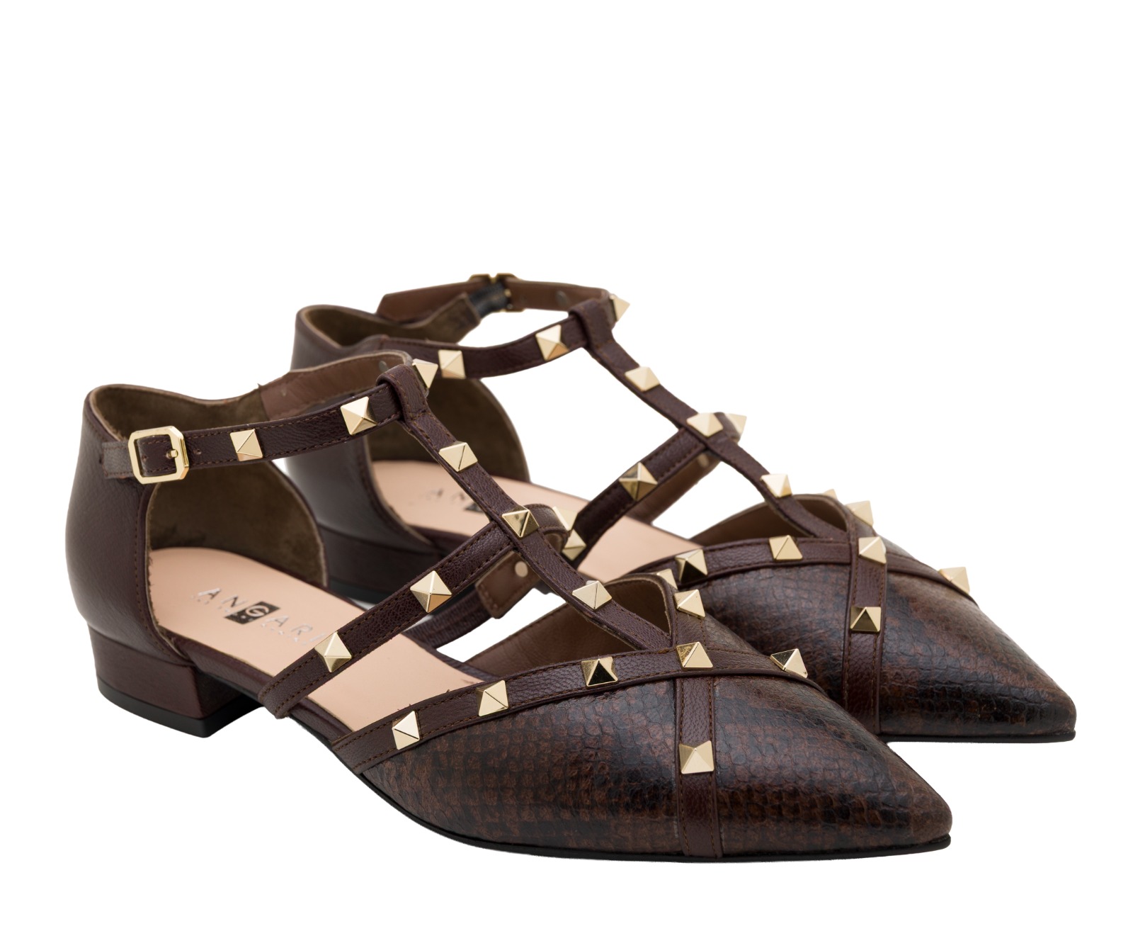 Zapatos marrones Angari originales con detalles metálicos